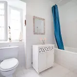 Daire 3 Pieces Avec Vue Sur Le Bastion Menton