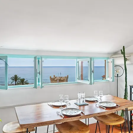 3 Pieces Avec Vue Sur Le Bastion Апартаменты *