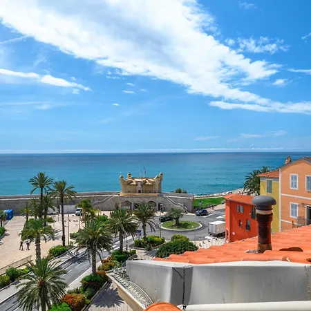 3 Pieces Avec Vue Sur Le Bastion Daire Menton