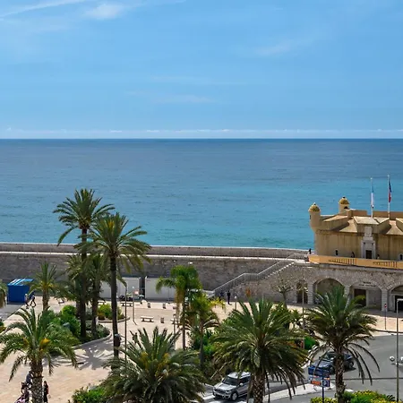 3 Pieces Avec Vue Sur Le Bastion *