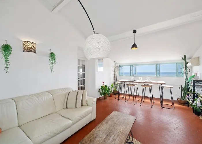 3 Pieces Avec Vue Sur Le Bastion Apartment