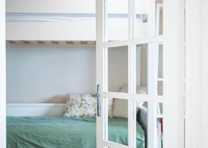 3 Pieces Avec Vue Sur Le Bastion * Menton