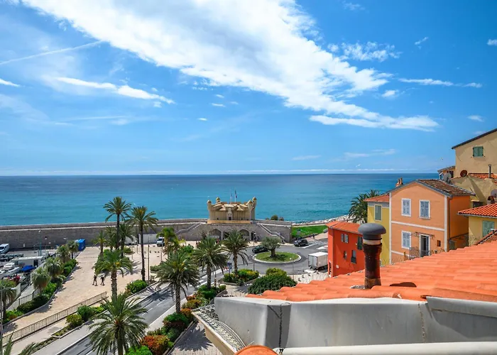 3 Pieces Avec Vue Sur Le Bastion Lejlighed Menton